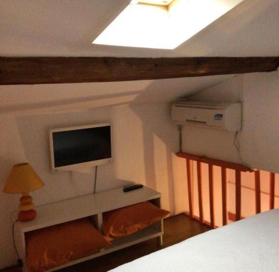 Семейный Номер, Studio Accueillant Pour 2, Wifi Et Climatisation