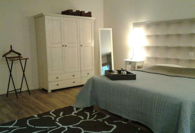 スイート, La Forestière