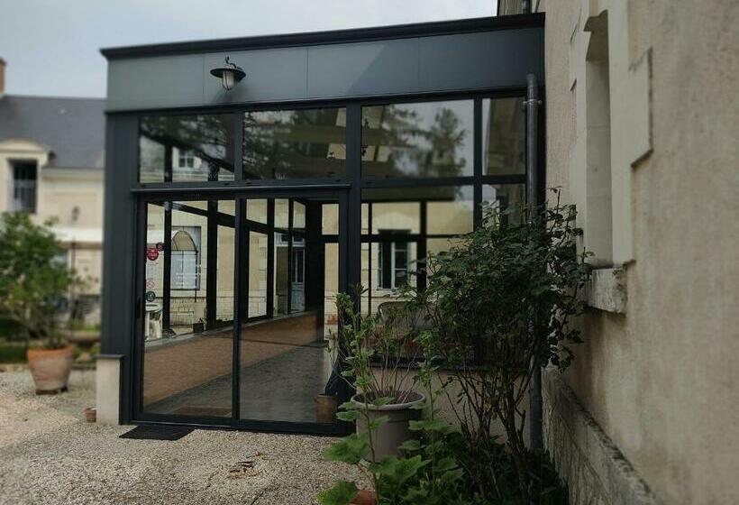 غرفة قياسية, La Varenne