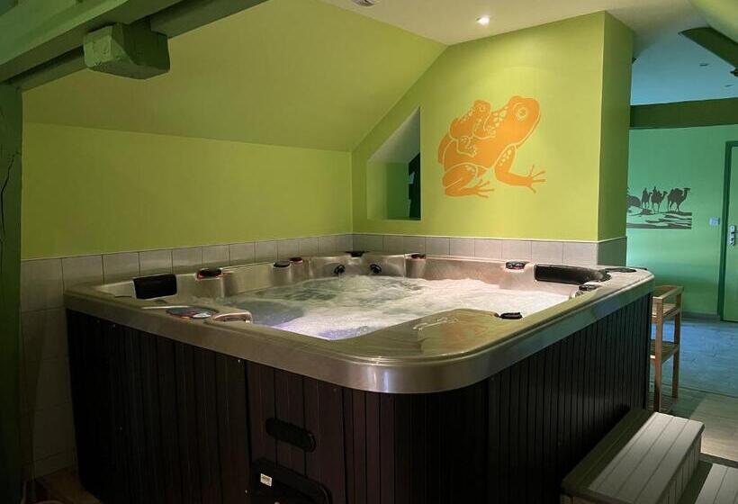 غرفة سوبيريور, La Varenne