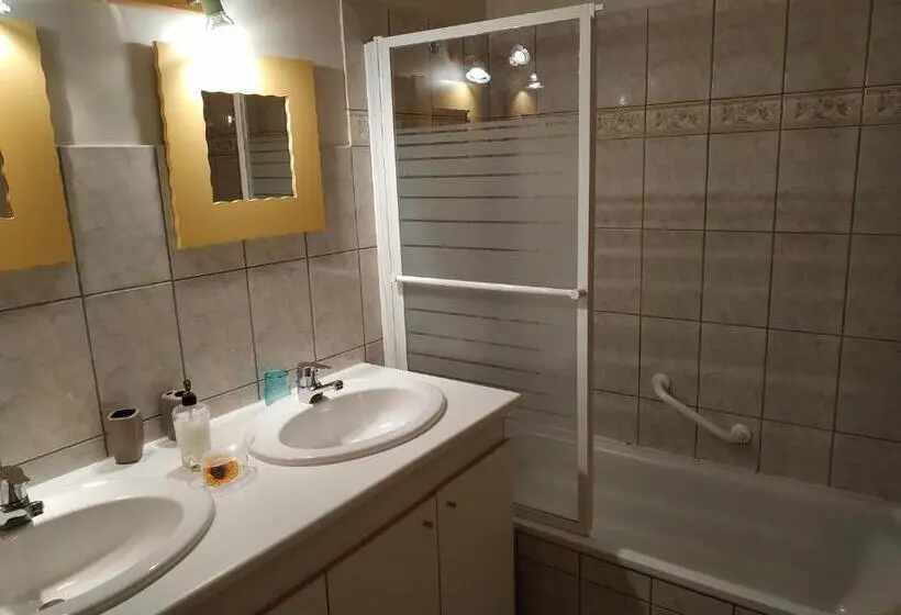 Standard-huone, La Varenne