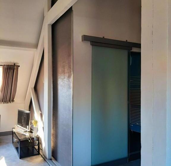 デラックスルーム, La Villa 30