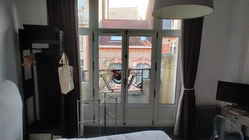 バルコニー付きスタンダードルーム, La Villa 30