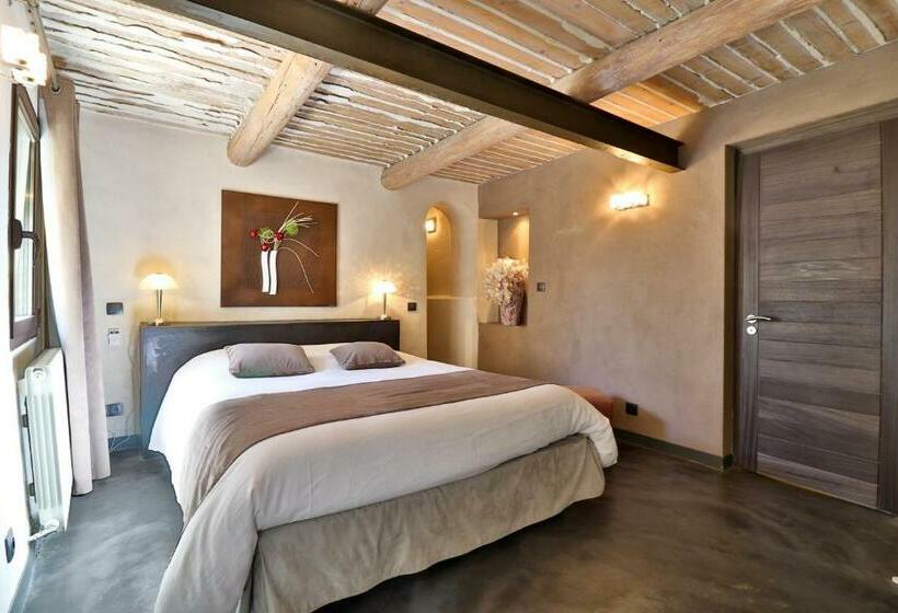 غرفة قياسية, Le Mas De La Lombarde