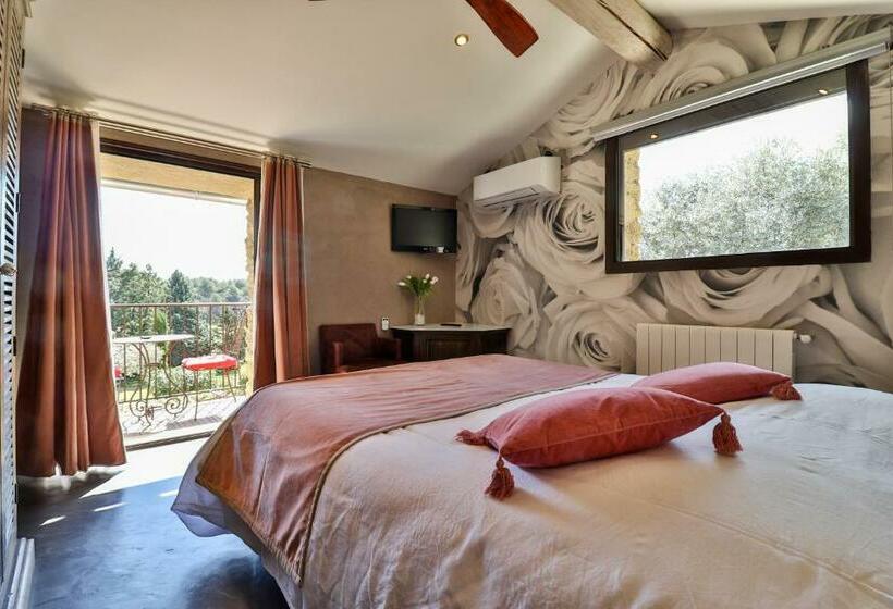 غرفة قياسية, Le Mas De La Lombarde