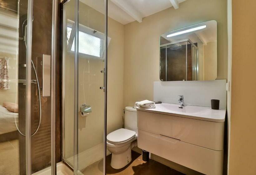 بنجلو سوبيريور, Le Mas De La Lombarde