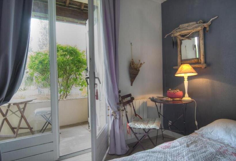 غرفة قياسية مطلّة علي الحديقة, Maison Prairie Bonheur