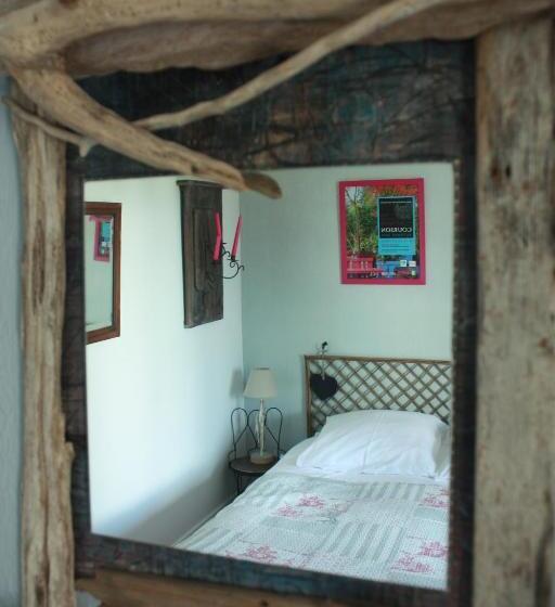 غرفة قياسية مطلّة علي الحديقة, Maison Prairie Bonheur