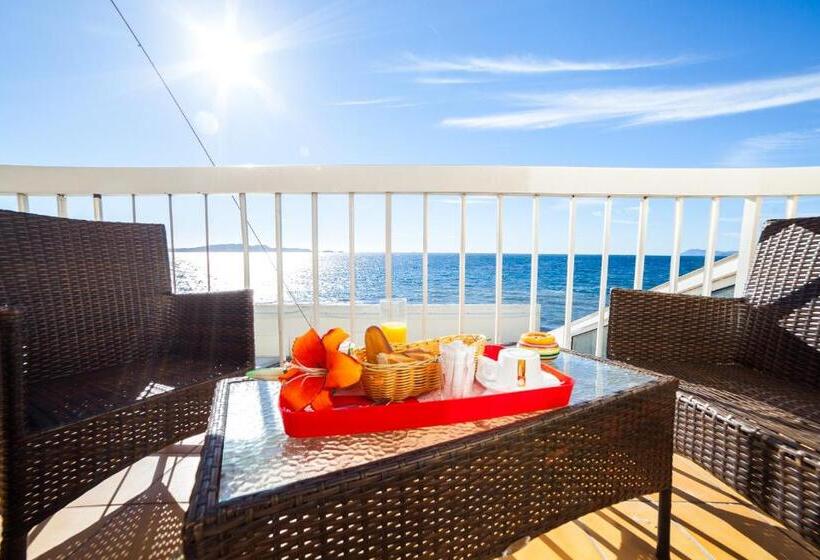 Standard Neljän Hengen Huone Merinäkymä, Stella Maris