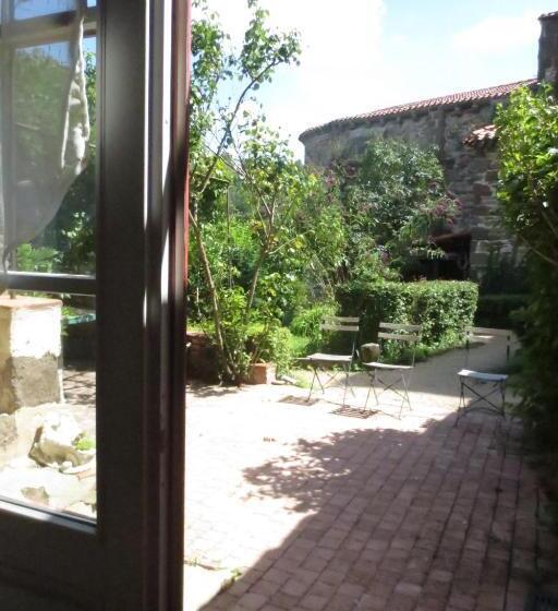 חדר סטנדרט לשלושה, Ermitage Saint Vincent B&b