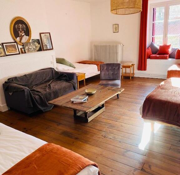 חדר משפחתי, Ermitage Saint Vincent B&b