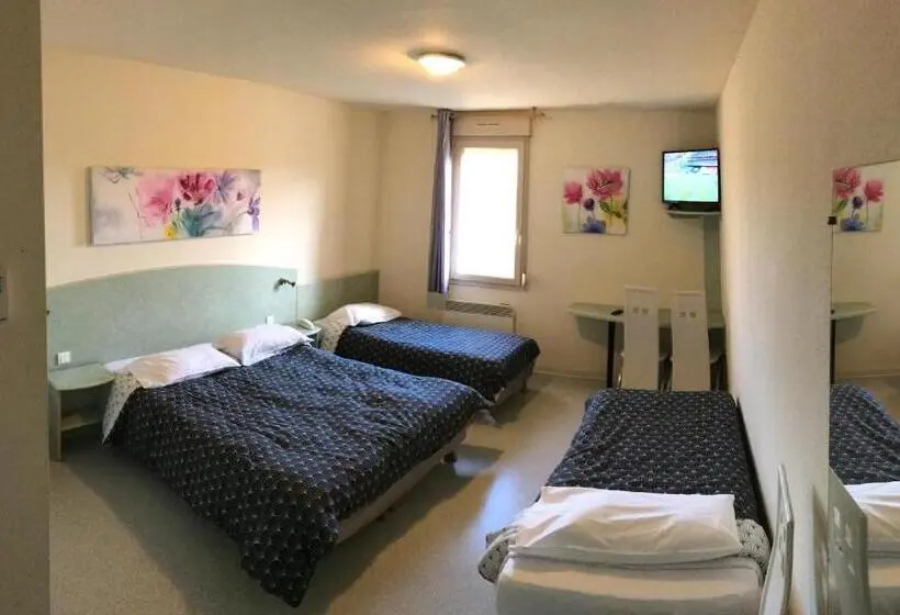 Standard Neljän Hengen Huone, Abel Hôtel