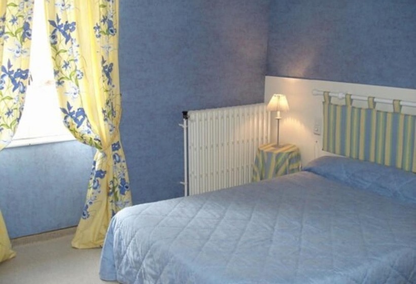 스탠다드 룸, Auberge Aux Portes De Conques