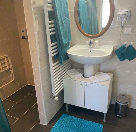 スタンダードルーム, Auberge Le Cheval Blanc