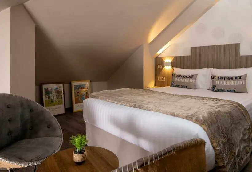Juniorsviitti, Cocoon Inn