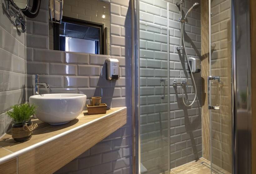 Номер Стандарт, Cocoon Inn