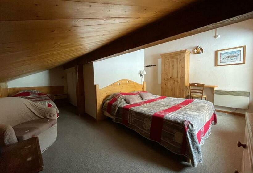 غرفة قياسية ثلاثية, Le Very