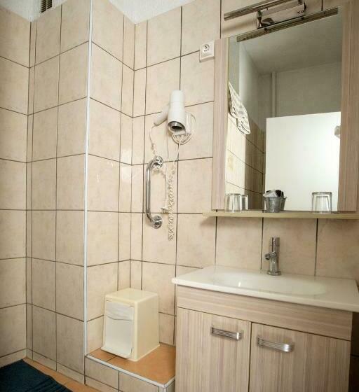 스탠다드 싱글 룸, Hôtel Les Orangers