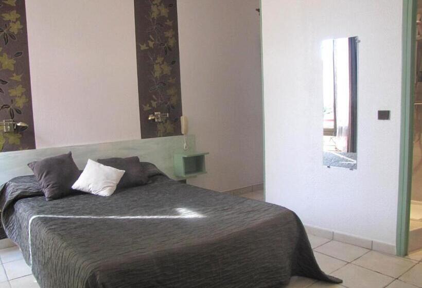 스탠다드 룸, Hôtel Les Orangers