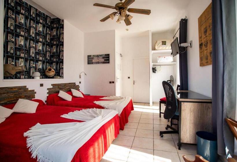 수피리어 룸 가든 전망, Hôtel Les Orangers