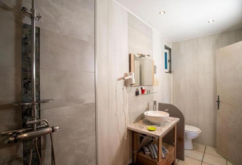 스탠다드 테라스 룸, Hôtel Les Orangers