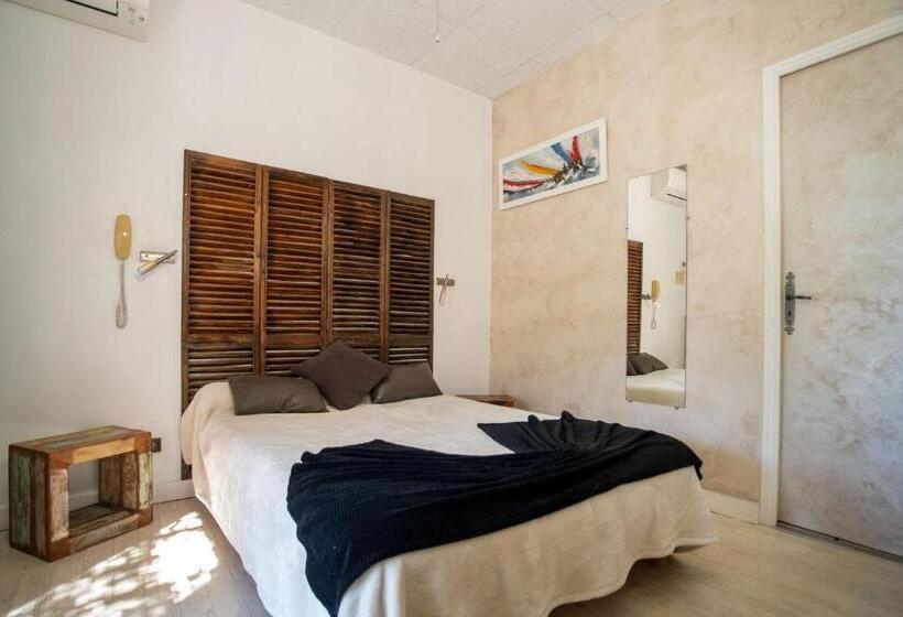 스탠다드 테라스 룸, Hôtel Les Orangers