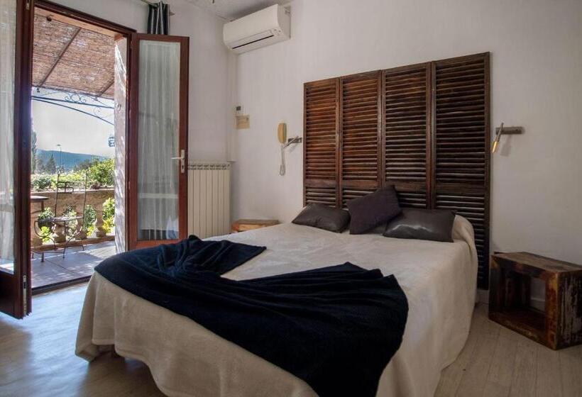 스탠다드 테라스 룸, Hôtel Les Orangers