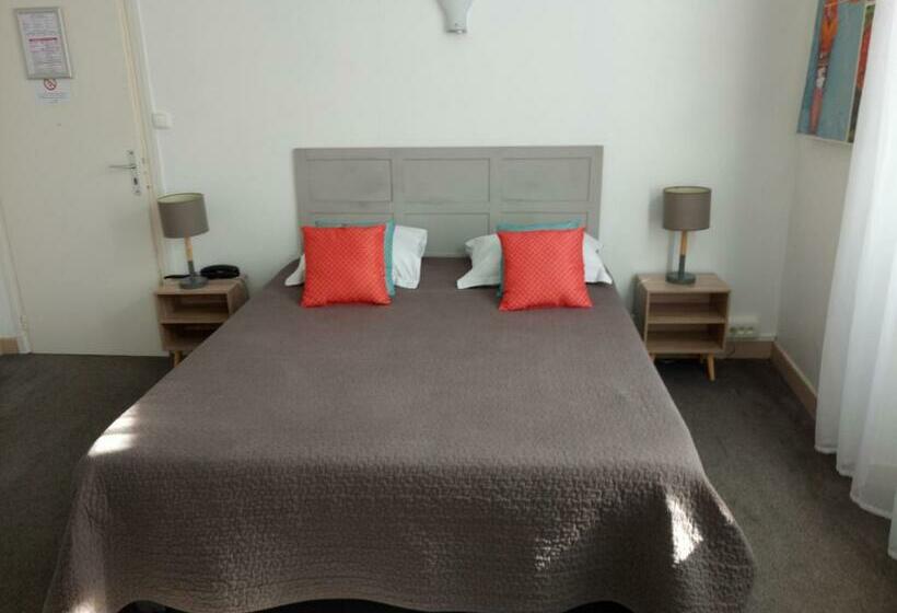 三人经典房间, Hôtel Rivière