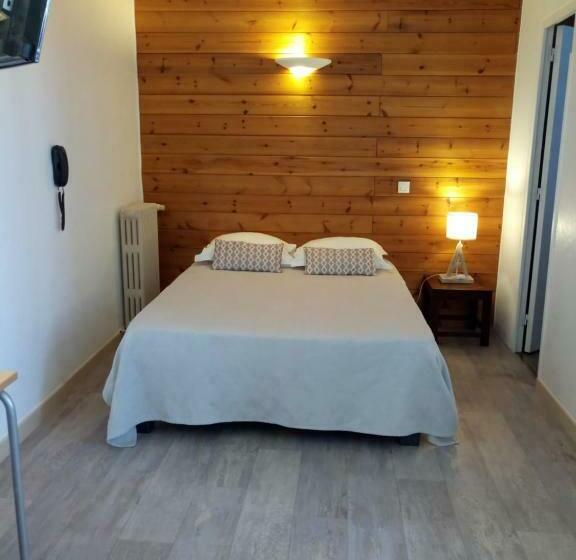 三人经典房间, Hôtel Rivière