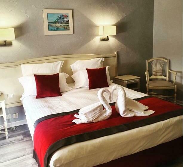 غرفة قياسية بالطابق الأرضى, La Côte Bleue