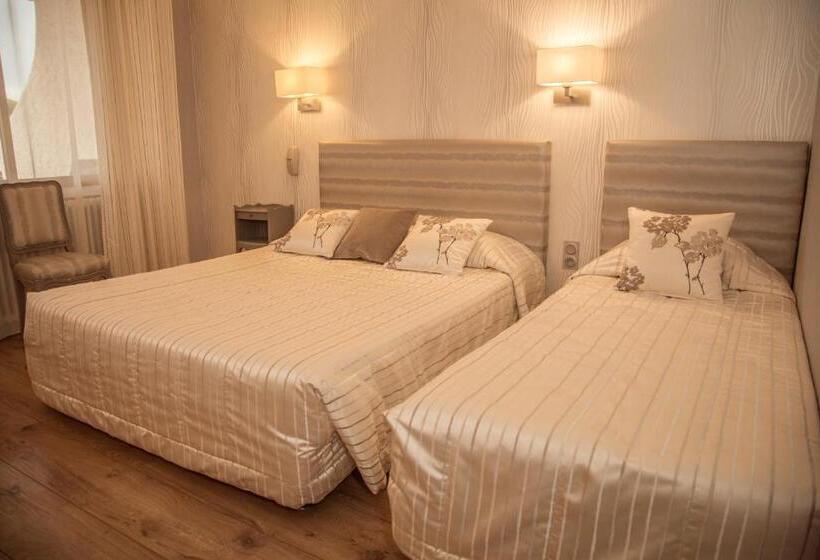 غرفة قياسية ذات إطلالة, La Côte Bleue