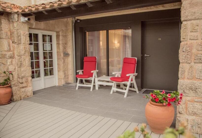 غرفة قياسية مطلّة علي الحديقة, La Côte Bleue