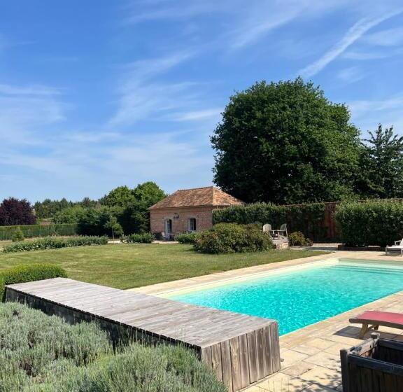 منزل غرفة نوم واحدة, Chateau D  Emalleville