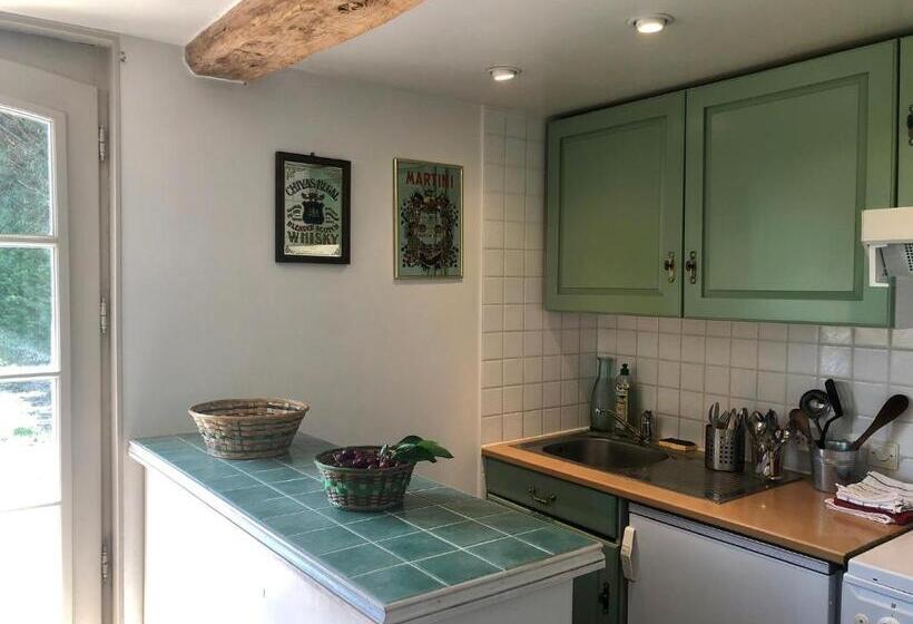 منزل غرفة نوم واحدة, Chateau D  Emalleville