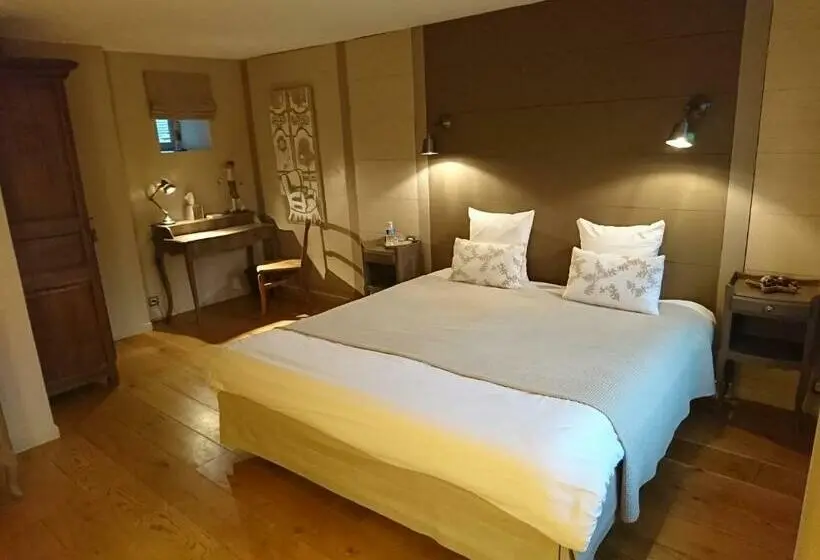 コンフォートルーム, Côté Jardin Chambres D Hôtes