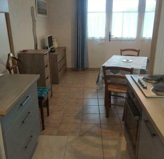 １ベッドルームハウス, Domaine De Lesvaniel