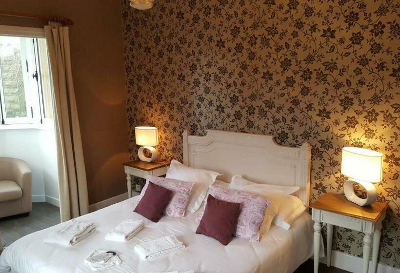 Superior  Værelse m. Balkon, Le Castel Guesthouse