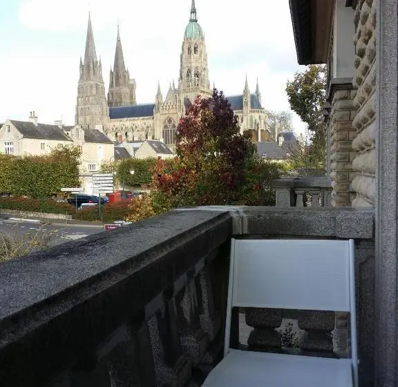 バルコニー付きスタンダードルーム, Le Castel Guesthouse