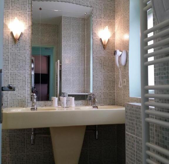 Superior Room with Terrace, Le Castel Guesthouse