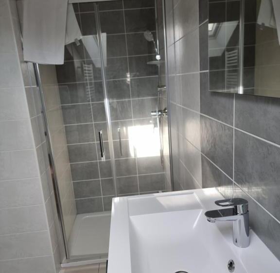 Hus 3 Soveværelser, Le Castel Guesthouse