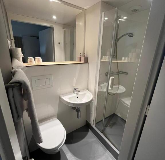 Номер Стандарт, Fasthotel La Roche Sur Yon
