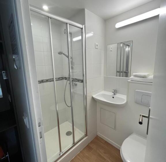 غرفة قياسية ثلاثية, Fasthotel La Roche Sur Yon