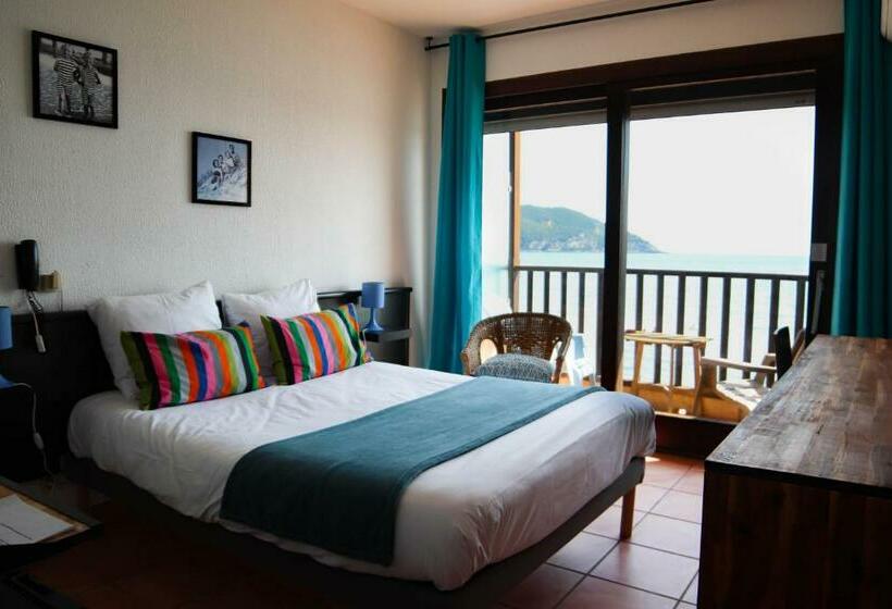 オーシャンビュースタンダードルームバルコニー付き, Hôtel Chanteplage