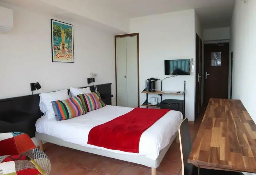 オーシャンビュースタンダードルームバルコニー付き, Hôtel Chanteplage