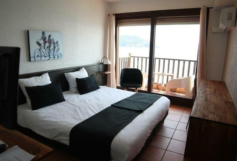 オーシャンビュースタンダードルームバルコニー付き, Hôtel Chanteplage