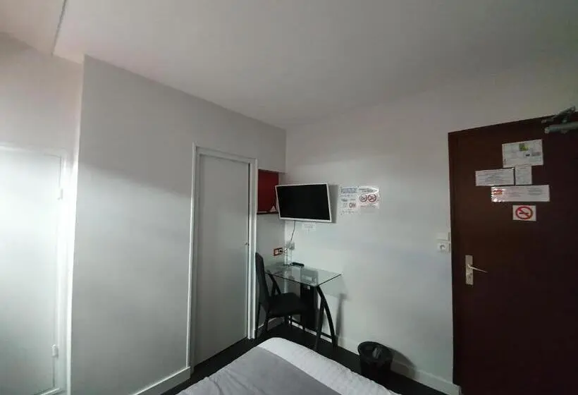 Standard Yhden Hengen Huone, Contact Hôtel Du Relais Thouars
