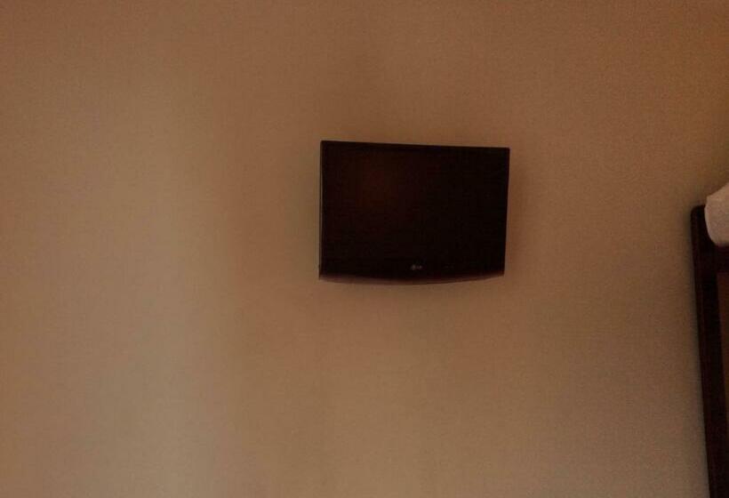 Номер Стандарт, De La Place