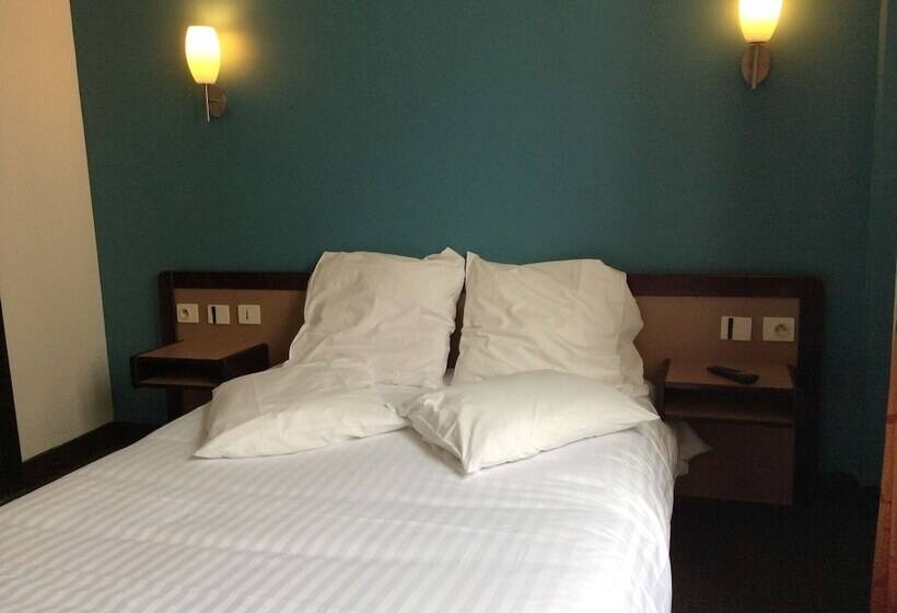 Номер Стандарт, De La Place