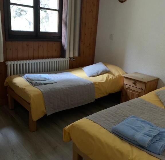 4인용 스탠다드 룸, Des Lacs