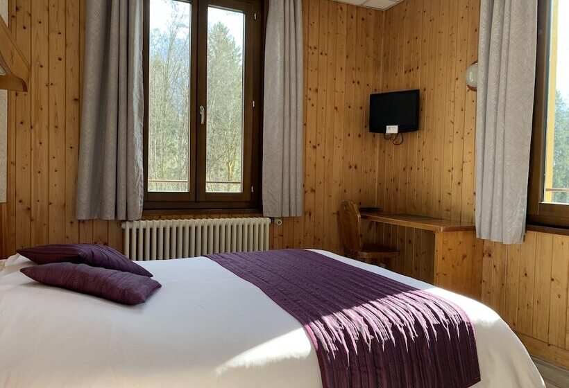 스탠다드 룸, Des Lacs